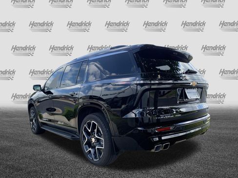 Used 2025 Chevrolet Traverse High Country AWD/4WD image 8