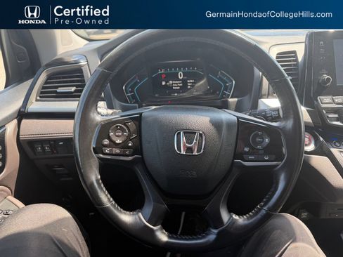 Used 2018 Honda Odyssey Elite image 20