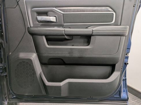 Used 2024 RAM 2500 Big Horn w/ Bed Utility Group image 27