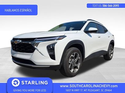 Used 2025 Chevrolet Trax LT