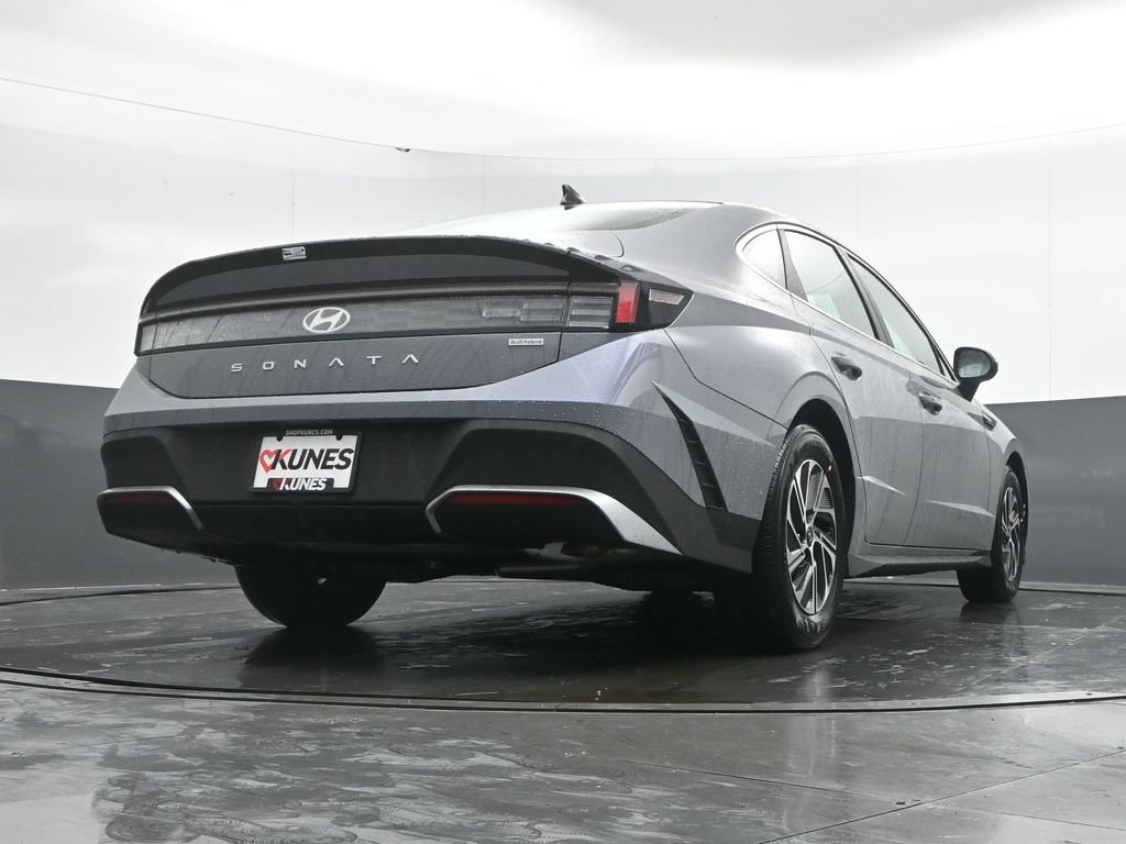 New 2026 Hyundai Sonata Blue FWD image 43