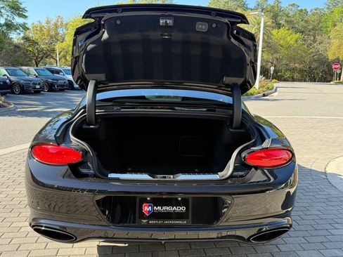 Used 2024 Bentley Continental GT Speed image 20