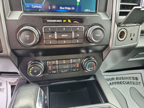 Used 2020 Ford F150 XLT w/ Equipment Group 302A Luxury image 31