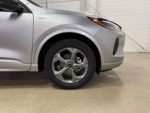 Certified 2023 Ford Escape ST-Line w/ Tech Pack #1 image 24