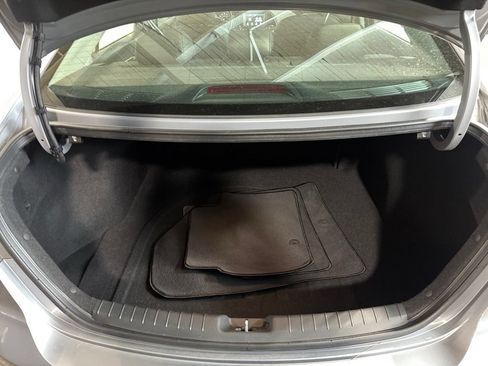 Used 2017 Hyundai Elantra Limited FWD image 21