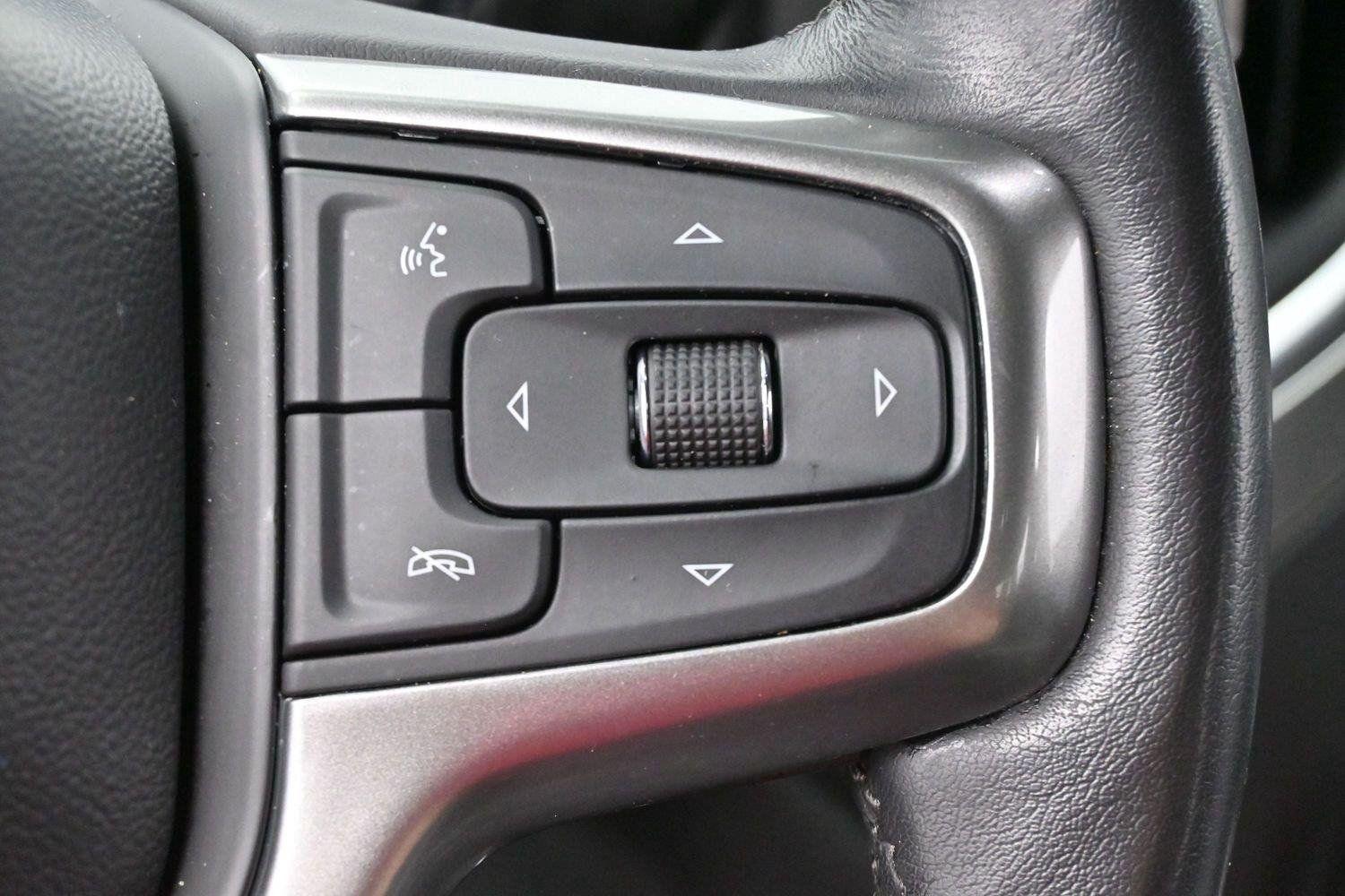 Used 2022 Chevrolet Silverado 1500 RST AWD/4WD image 19