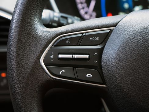 Used 2020 Hyundai Santa Fe SEL image 20