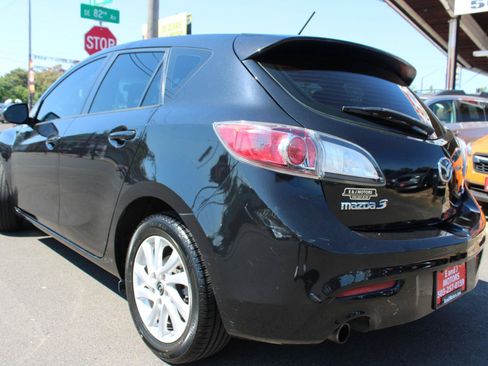 Used 2013 MAZDA MAZDA3 i Touring FWD image 5