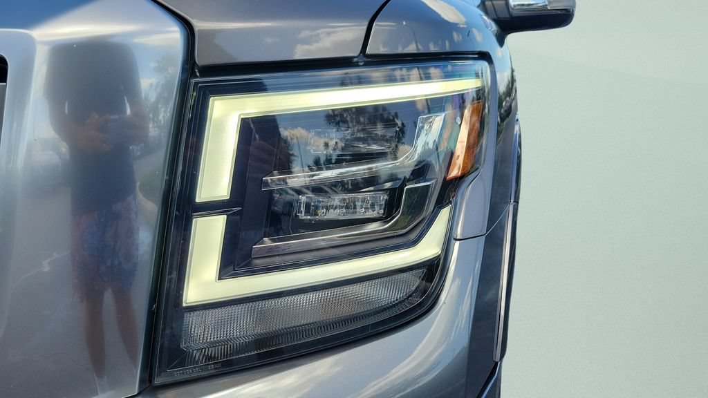 Used 2021 Nissan Titan Platinum Reserve RWD image 31
