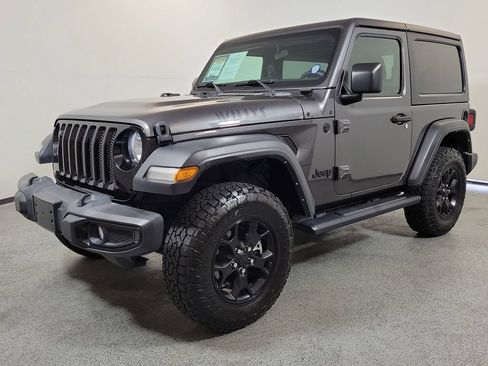 Used 2022 Jeep Wrangler Sport AWD/4WD image 3