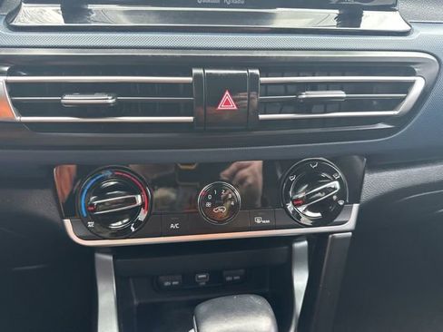 Used 2021 Kia Seltos S image 18