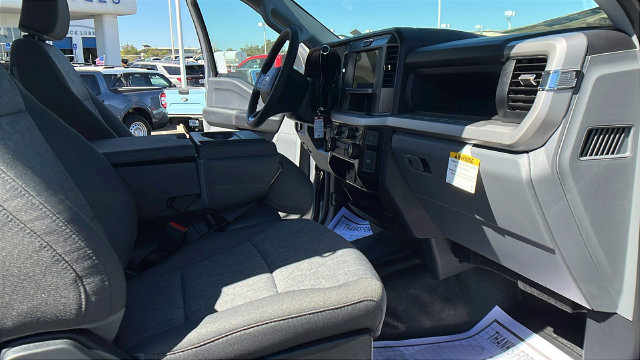 New 2027 Ford F350 XL w/ XL Driver Assist Package AWD/4WD image 12