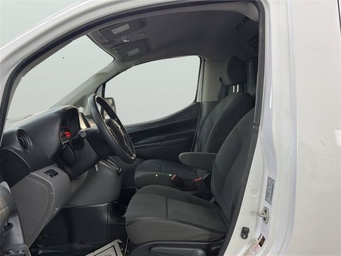 Used 2020 Nissan NV200 SV FWD image 11