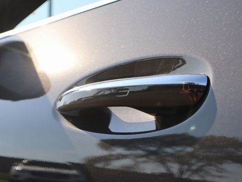 New 2026 Mercedes-Benz GLC 300 4MATIC image 12