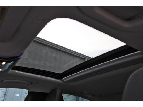 Used 2022 Mercedes-Benz C 300 4MATIC Sedan image 31