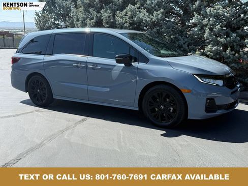 Used 2025 Honda Odyssey Sport-L image 10
