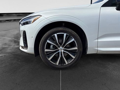 Used 2024 Volvo XC60 B5 Plus w/ Protection Package Premier AWD/4WD image 9