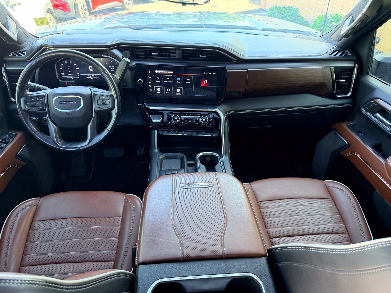 Used 2024 GMC Sierra 2500 Denali Ultimate AWD/4WD image 28