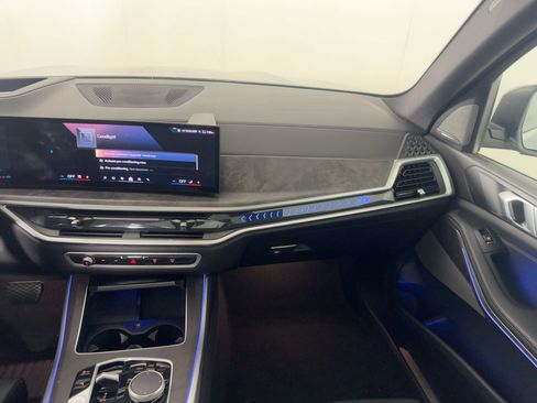 Used 2024 BMW X5 xDrive40i image 25