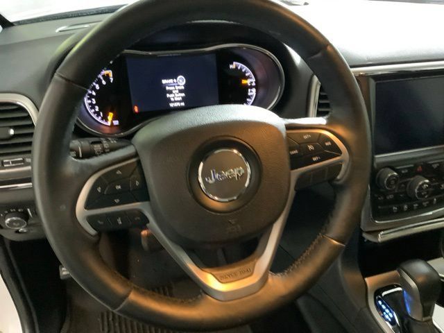 Used 2018 Jeep Grand Cherokee Limited w/ Luxury Group II AWD/4WD image 16