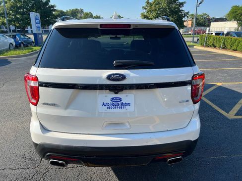 Used 2016 Ford Explorer Sport w/ Equipment Group 401A AWD/4WD image 14