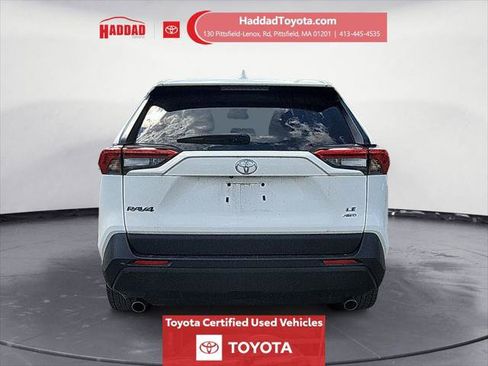 Certified 2023 Toyota RAV4 LE AWD/4WD image 4