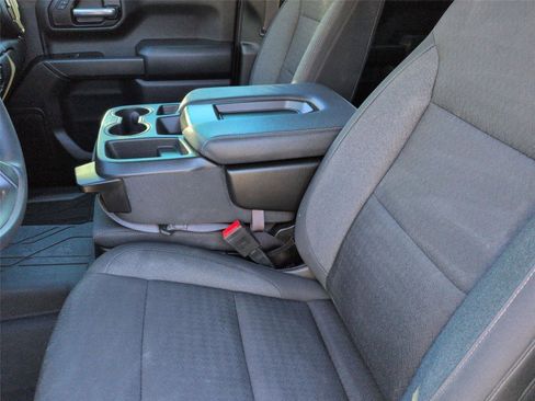 Used 2023 Chevrolet Silverado 1500 Custom image 14