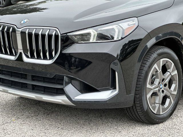 Used 2025 BMW X1 xDrive28i w/ Convenience Package AWD/4WD image 11