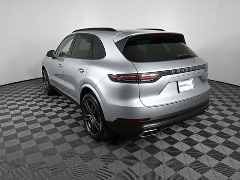 Used 2021 Porsche Cayenne AWD/4WD image 4