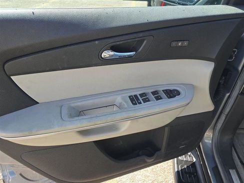 Used 2008 GMC Acadia SLT FWD image 15