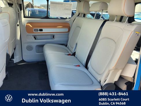 New 2025 Volkswagen ID. Buzz 1st Edition image 10
