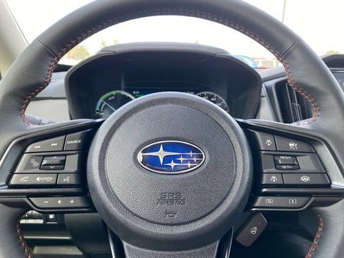 New 2026 Subaru Crosstrek 2.5i Limited w/ Crosstrek Mirror Package AWD/4WD image 15