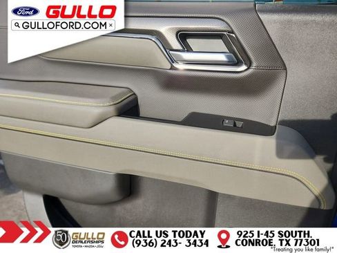 Used 2025 Chevrolet Silverado 1500 ZR2 w/ Technology Package image 17