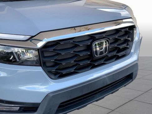 Used 2023 Honda Passport EX-L image 32