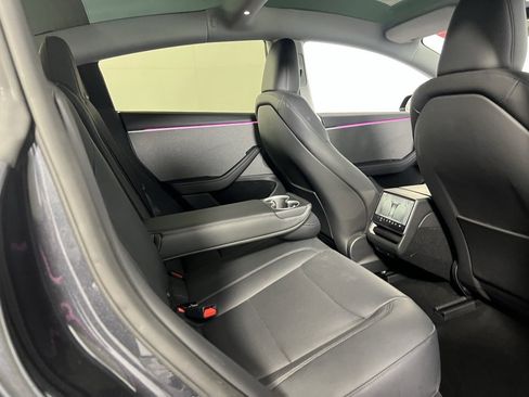 Used 2024 Tesla Model 3 Standard Range image 28