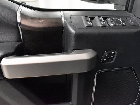 Used 2022 Ford F250 Lariat w/ Tremor Off-Road Package image 16