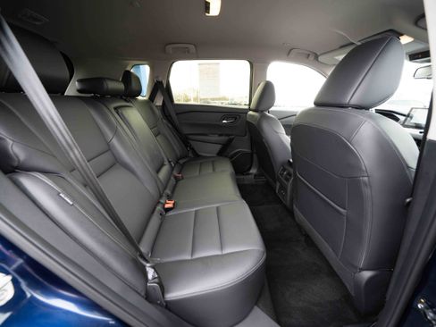 Used 2024 Nissan Rogue SL image 25