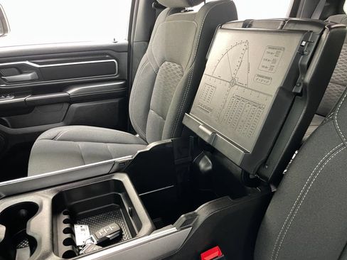 Used 2025 RAM 1500 Big Horn AWD/4WD image 34