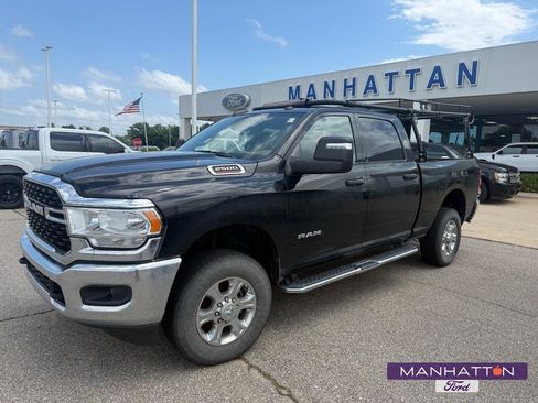 Used 2024 RAM 2500 Big Horn w/ Bed Utility Group AWD/4WD image 1