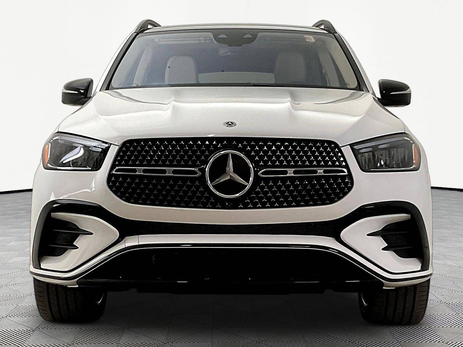 Certified 2026 Mercedes-Benz GLE 450 4MATIC image 2