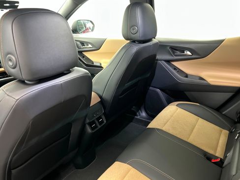 New 2026 Chevrolet Equinox ACTIV w/ Convenience Package III image 20