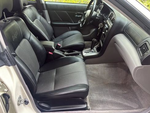Used 2004 Subaru Baja Turbo AWD/4WD image 17