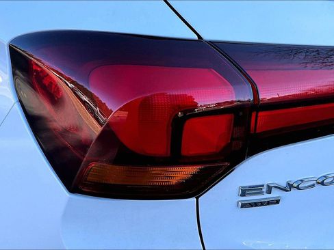 Used 2021 Buick Encore GX Select image 29