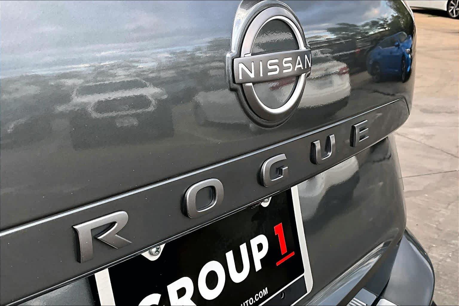 Certified 2024 Nissan Rogue S FWD image 31