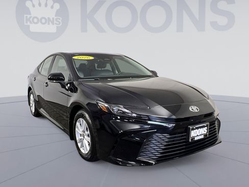 Used 2026 Toyota Camry LE FWD image 2