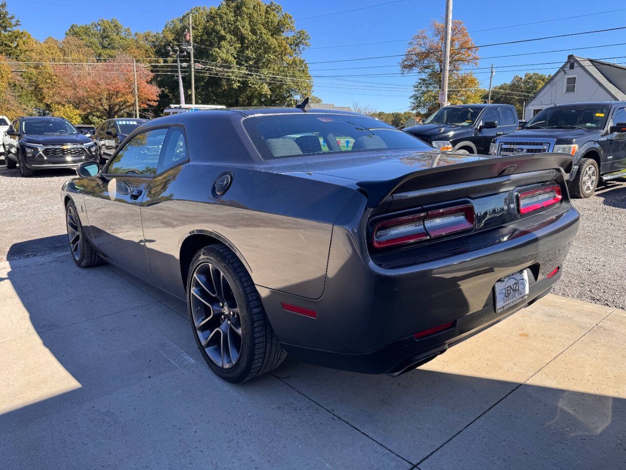 Used 2023 Dodge Challenger R/T Scat Pack RWD image 9