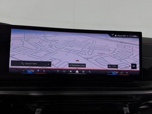 Used 2025 BMW X5 M60i AWD/4WD image 21