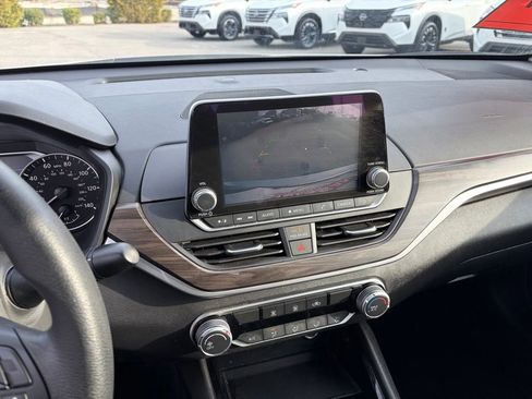 Certified 2024 Nissan Altima 2.5 SV image 20