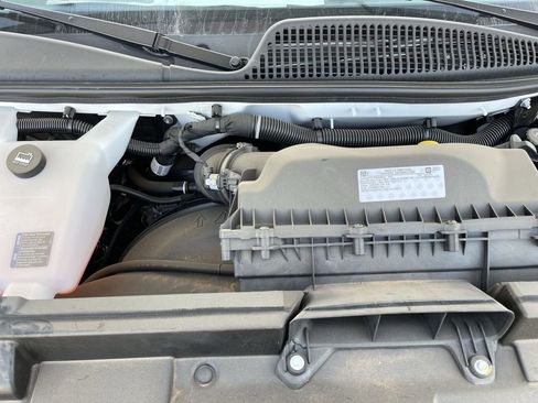 New 2025 GMC Savana 2500 Extended w/ Driver Convenience Package image 29