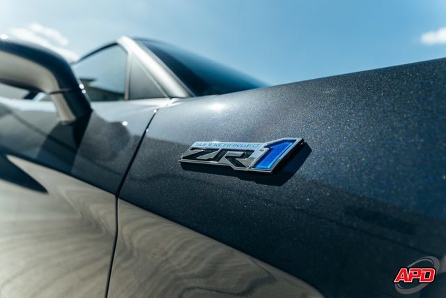 Used 2009 Chevrolet Corvette ZR1 w/ Preferred Equipment Group RWD image 31